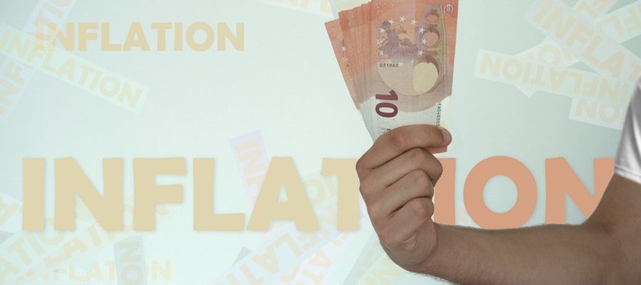 Inflation Money Devaluation  - Alexandra_Koch / Pixabay